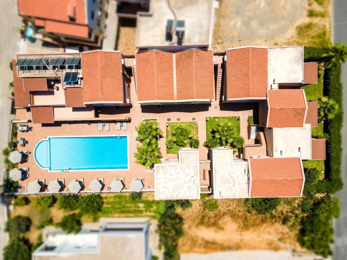 Theos Holidays Apartments Kato Daratso Exterior photo